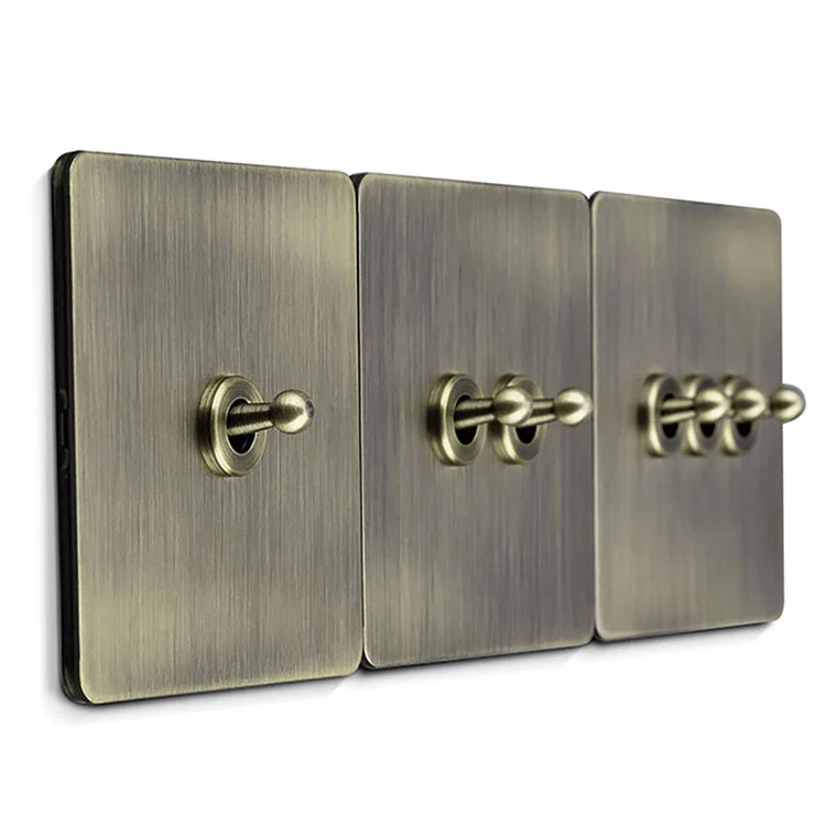 Por que os interruptores de parede retrô de cobre metálico dourado estão se tornando uma escolha popular para design de interiores de luxo